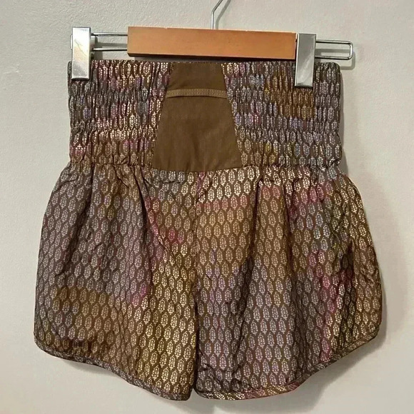 Free people MOVEMENT HIGH RISE ATHLETIC SHORT S - Picture 4 of 9